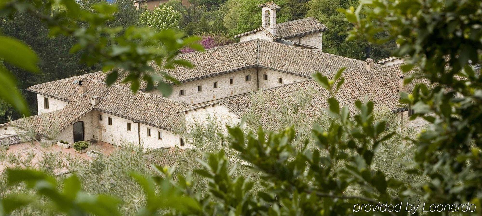 Park Hotel Ai Cappuccini Gubbio Eksteriør bilde