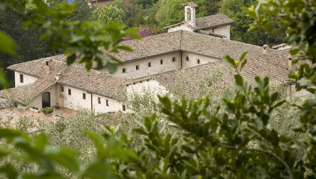 Park Hotel Ai Cappuccini Gubbio Eksteriør bilde